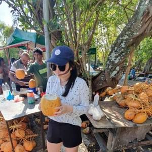 Meet your Posher, Charlotte